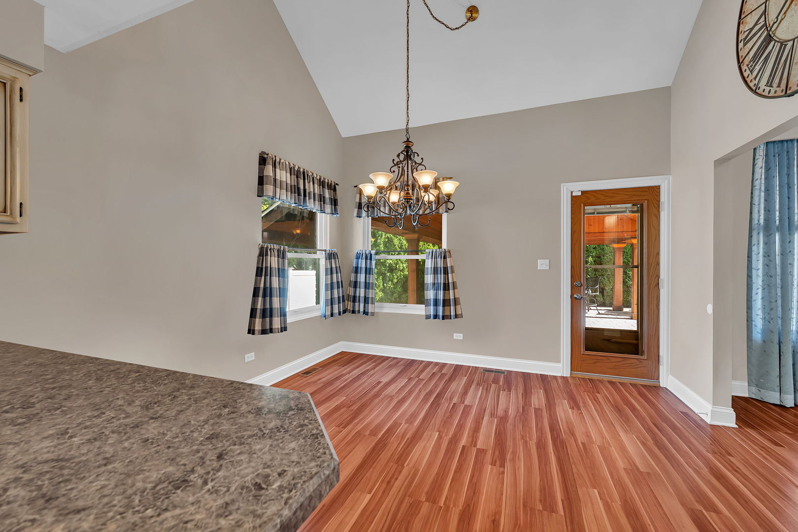 1206 Ryehill Drive Joliet, IL 60431 - Photo 11 of 34 Gallery Image 11