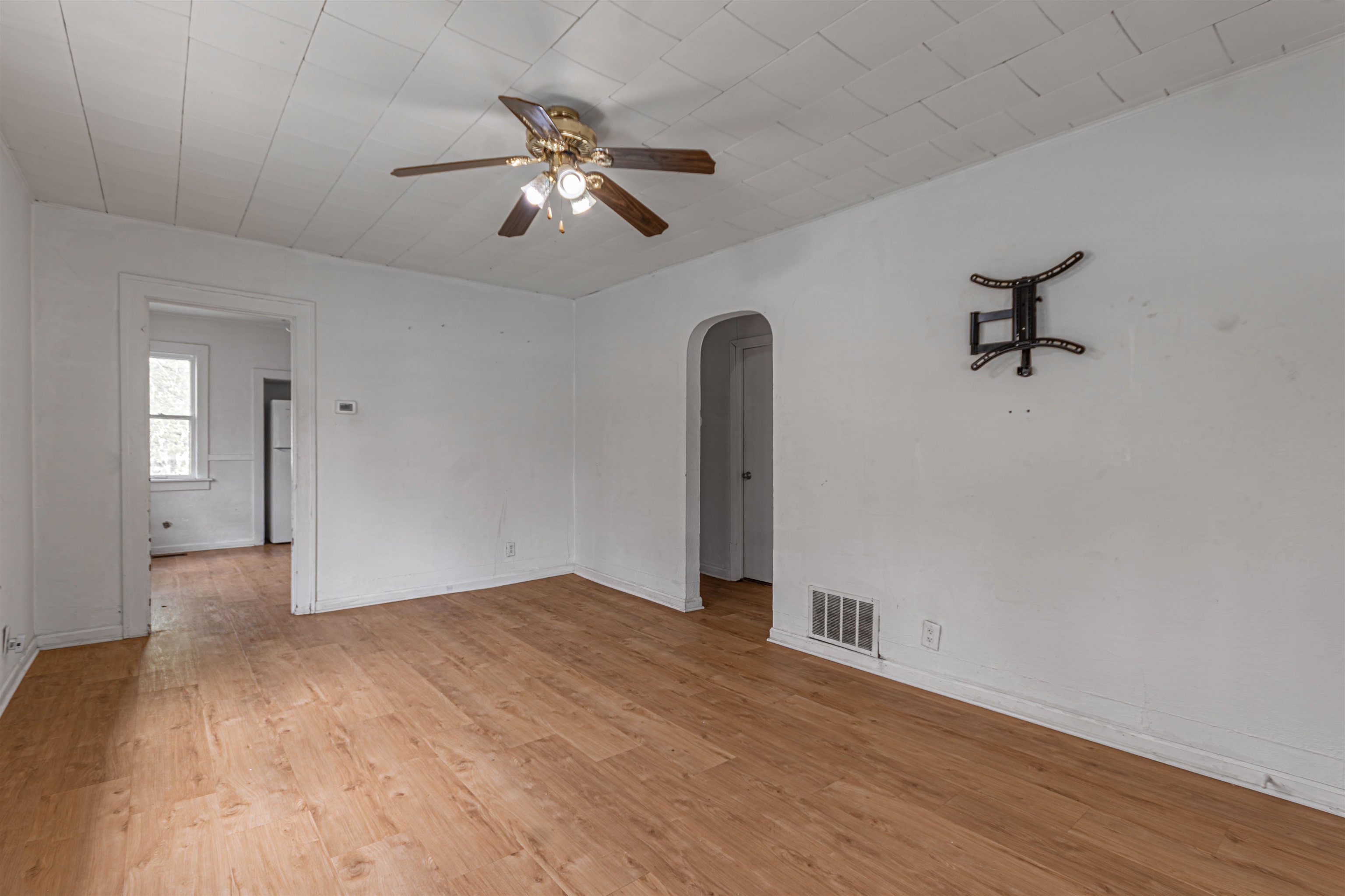 2012 17th Avenue Rockford, IL 61104 - Photo 6 of 19 Gallery Image 6