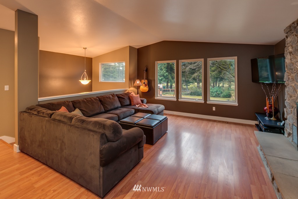 3600 Loomis Trail Road Blaine, WA 98230 - Photo 3 of 21