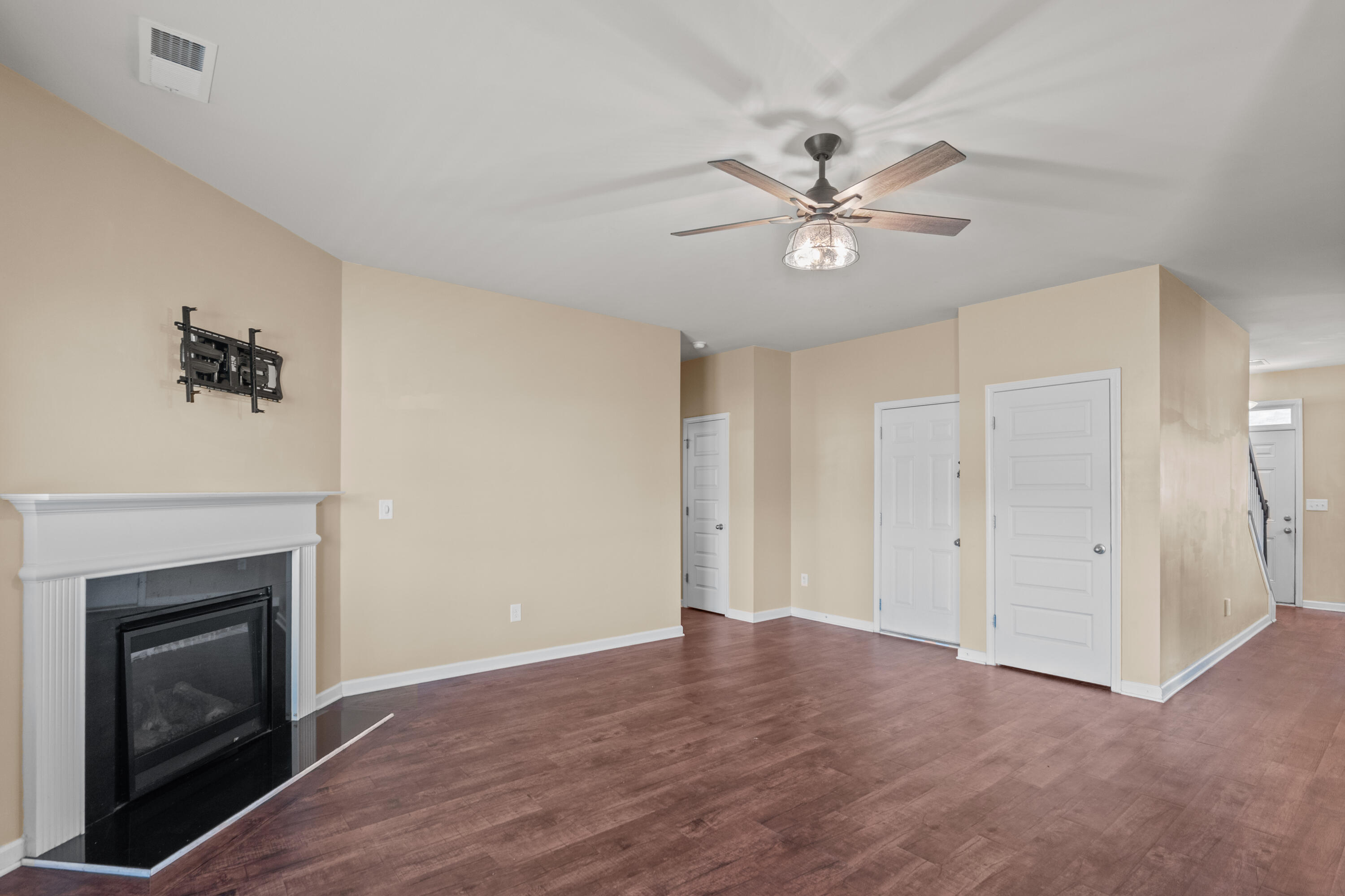 4704 Southwind Road Evans, GA 30809 - Photo 37 of 44 Living Area
