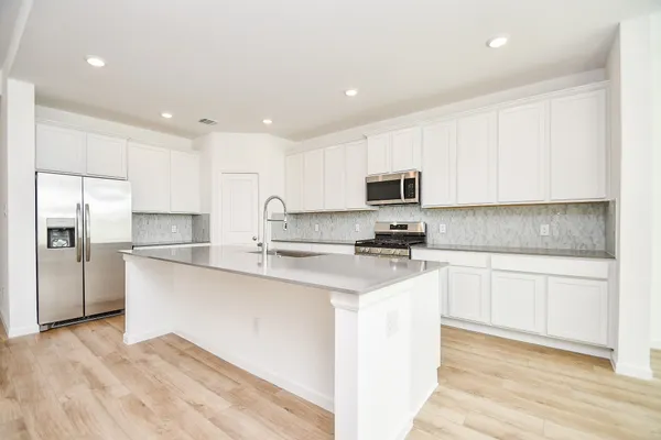 $3,400 | 5624 Frst Cv Drive, Rosenberg, TX 77469