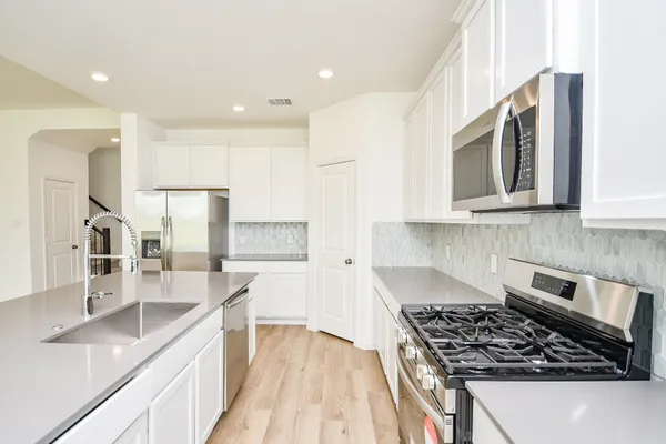 $3,400 | 5624 Frst Cv Drive, Rosenberg, TX 77469