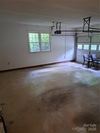 a view of a garage