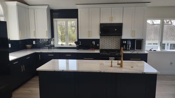 $1,475,000 | 851 Roselle Street, Jackson, MI 49201