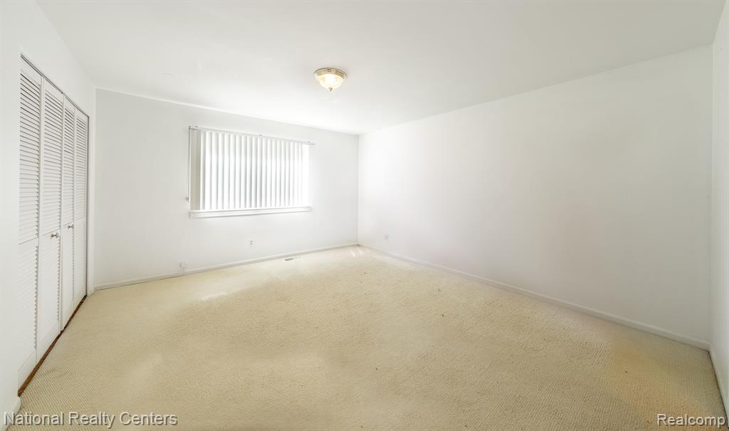 801 West Long Lake Road, Unit G1 Bloomfield Hills, MI 48302 - Photo 12 of 28