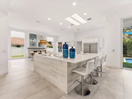 $2,995,000 | 1002 Lake Shore Drive, Delray Beach, FL 33444