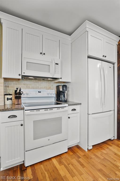 1510 Nightingale Road Wixom, MI 48393 - Photo 23 of 35