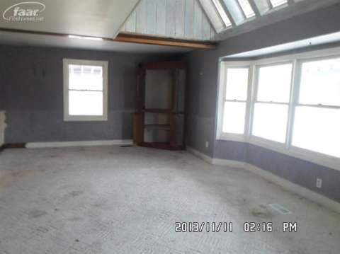 10324 Halsey Road Grand Blanc, MI 48439 - Photo 17 of 29 20387015-16.JPG