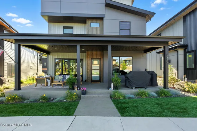 $1,625,000 | 2992 West Lumber Lane, Coeur D'Alene, ID 83814
