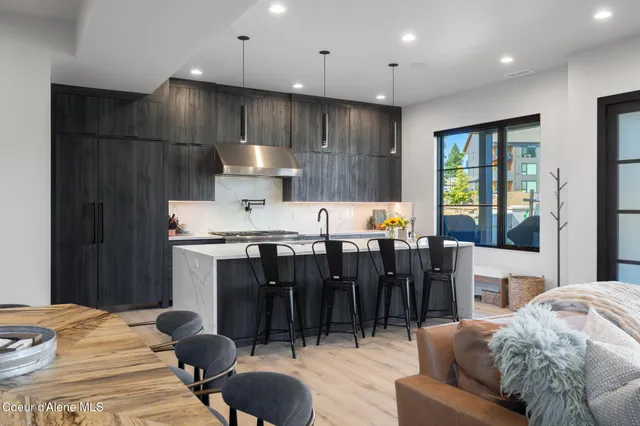 $1,625,000 | 2992 West Lumber Lane, Coeur D'Alene, ID 83814