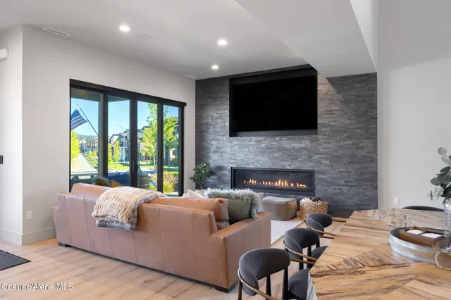 $1,625,000 | 2992 West Lumber Lane, Coeur D'Alene, ID 83814