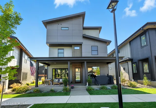 $1,625,000 | 2992 West Lumber Lane, Coeur D'Alene, ID 83814