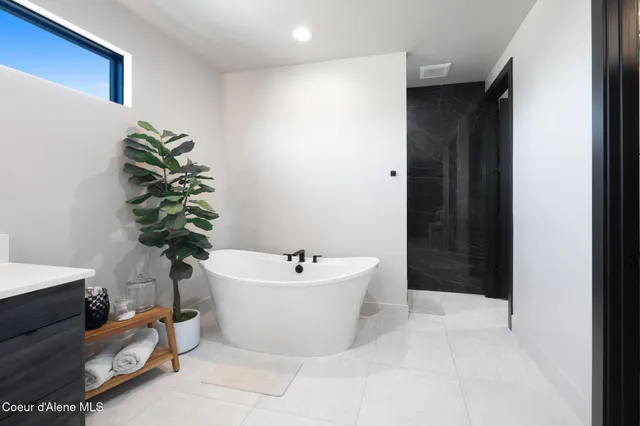 $1,625,000 | 2992 West Lumber Lane, Coeur D'Alene, ID 83814