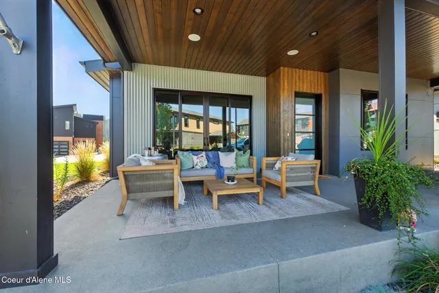 $1,625,000 | 2992 West Lumber Lane, Coeur D'Alene, ID 83814