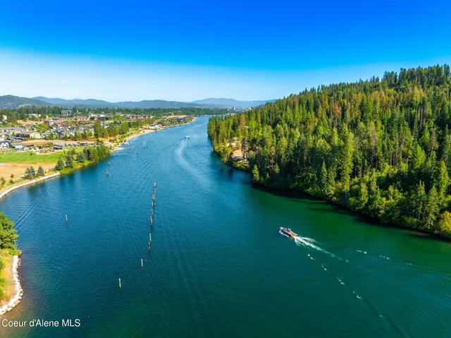 $1,625,000 | 2992 West Lumber Lane, Coeur D'Alene, ID 83814