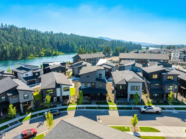 $1,625,000 | 2992 West Lumber Lane, Coeur D'Alene, ID 83814