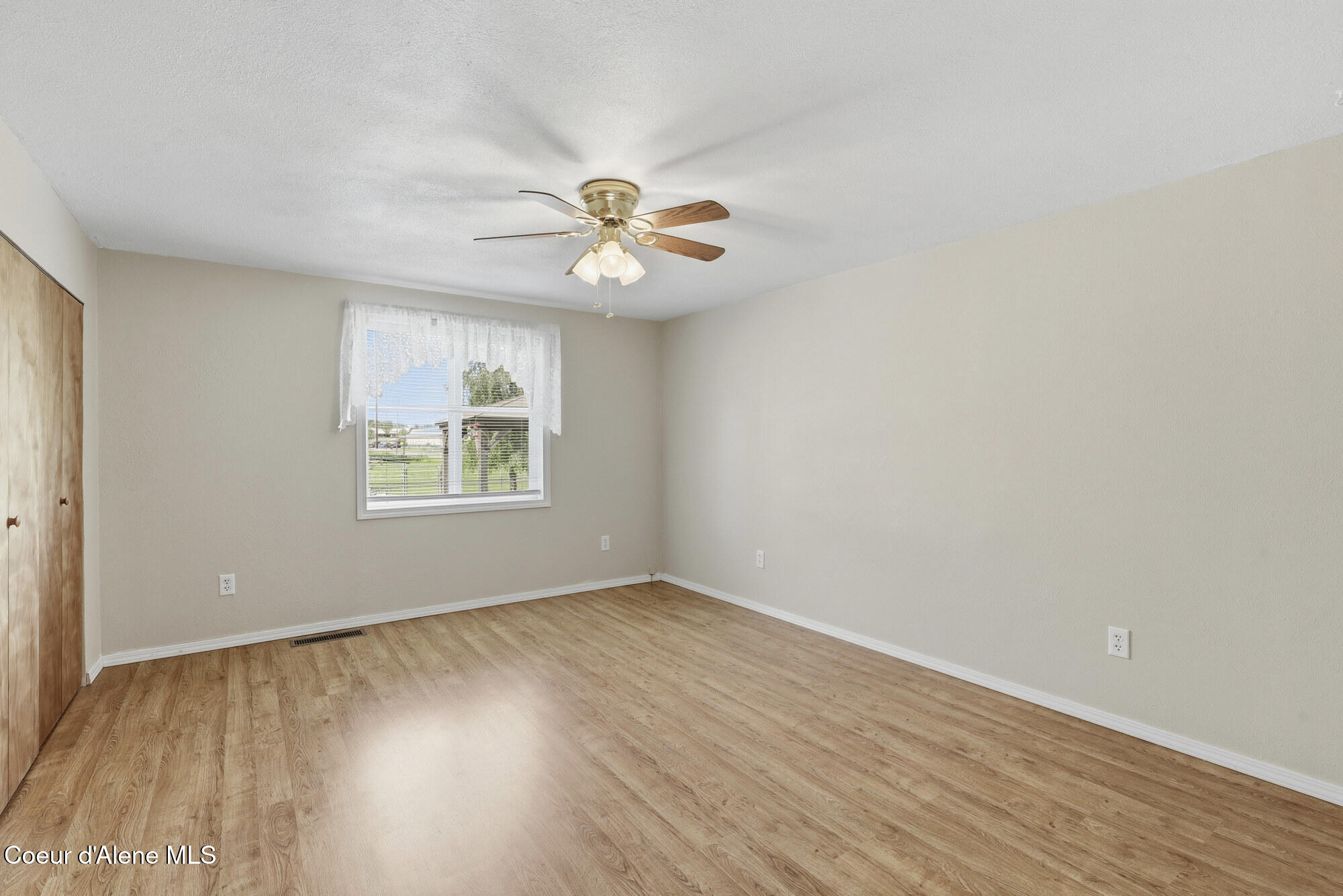 154 15th Street Plummer, ID 83851 - Photo 23 of 47 Bedroom