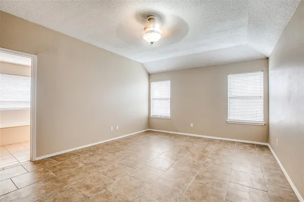$2,600 | 14 Enchanted Court, Mansfield, TX 76063