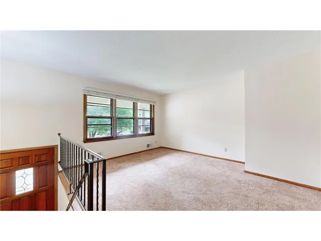 $2,995 | 3308 Roosevelt Court Northeast, Unit 3310, Minneapolis, MN 55418