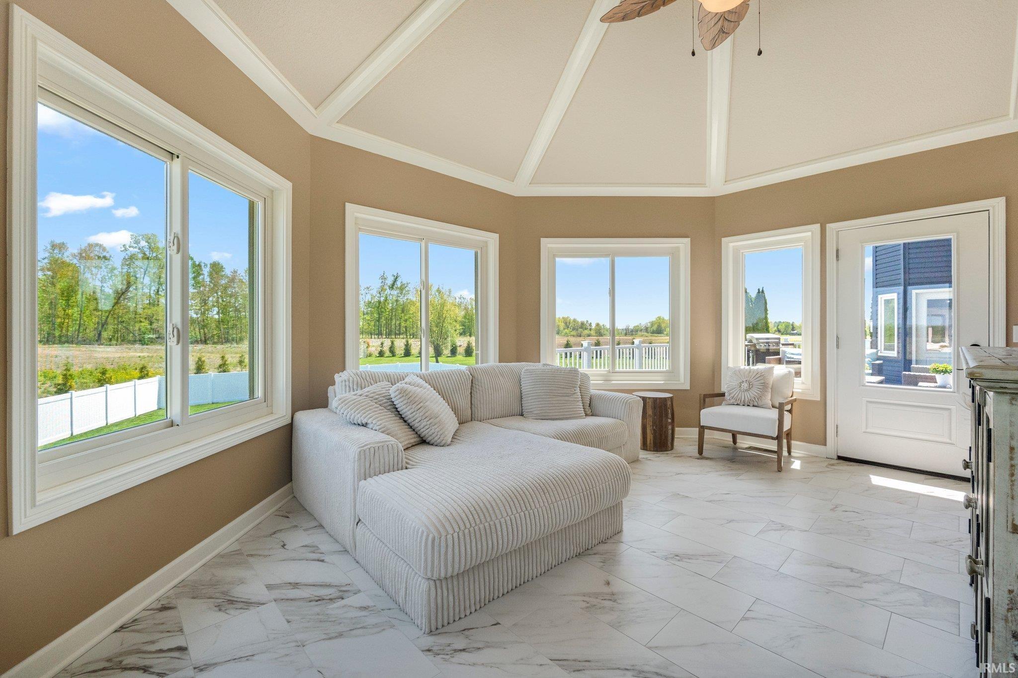 4805 Woods Road Fort Wayne, IN 46818 - Photo 17 of 36