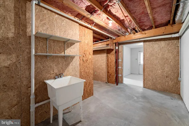 $569,900 | 436 Westside Station Drive, Winchester, VA 22601