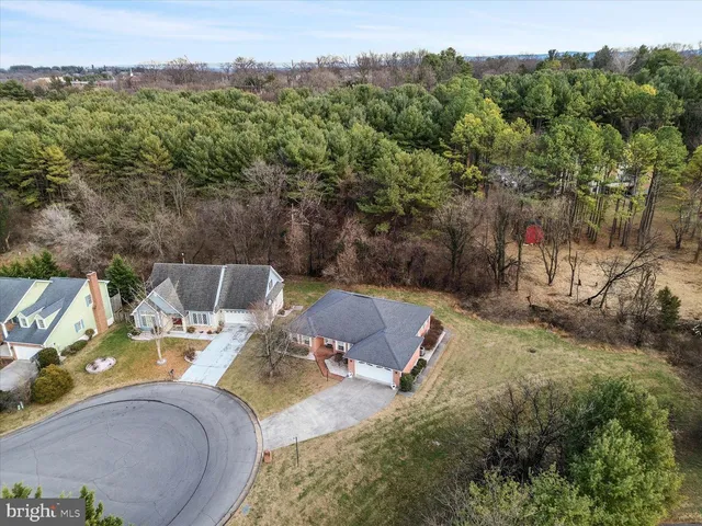 $569,900 | 436 Westside Station Drive, Winchester, VA 22601