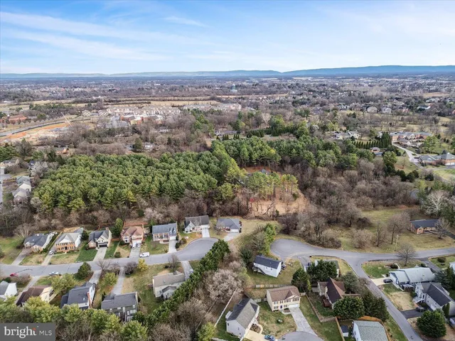 $569,900 | 436 Westside Station Drive, Winchester, VA 22601