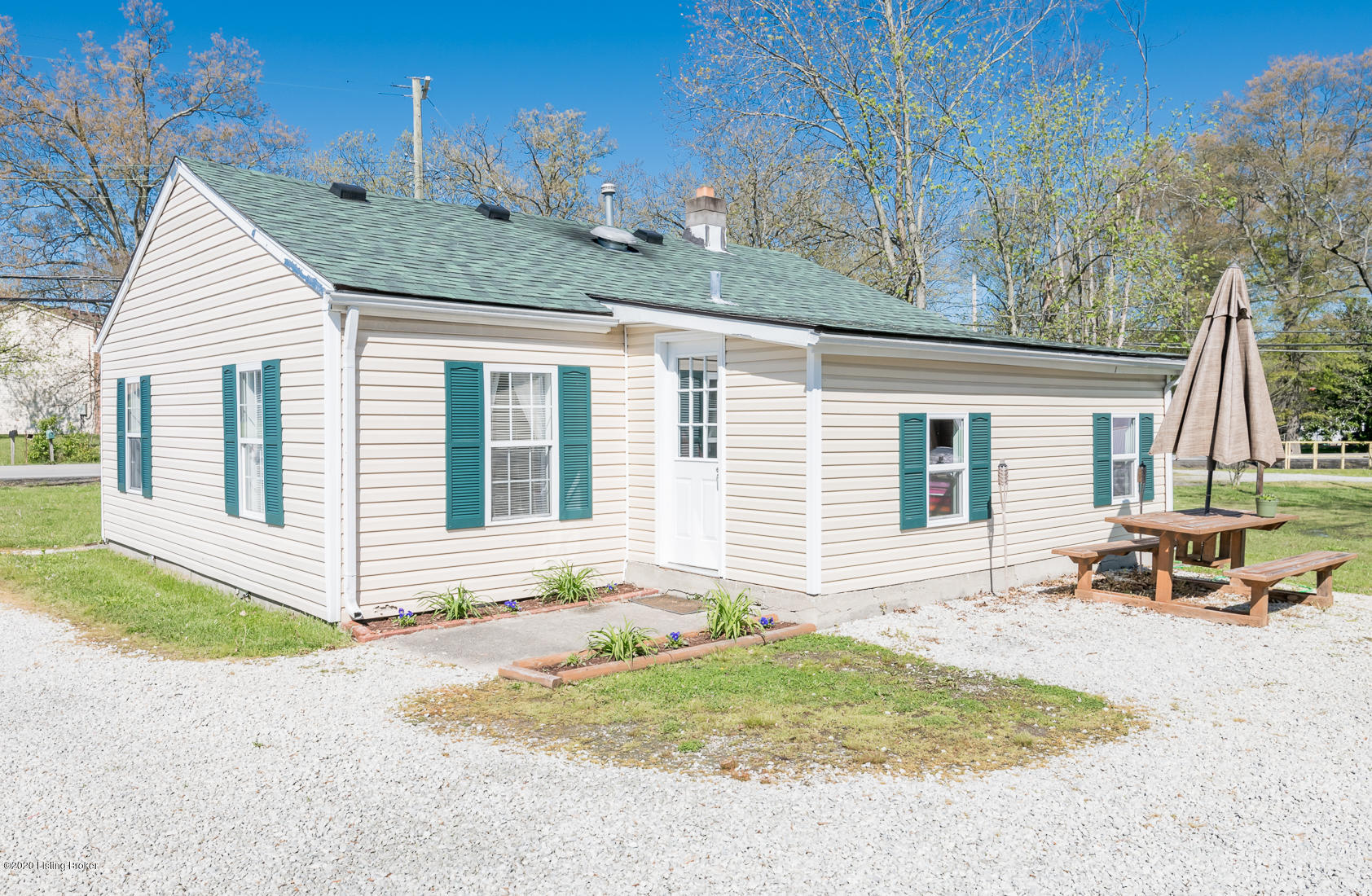 1108 West Blue Lick Road Shepherdsville, KY 40165 - Photo 4 of 37 Listing-53