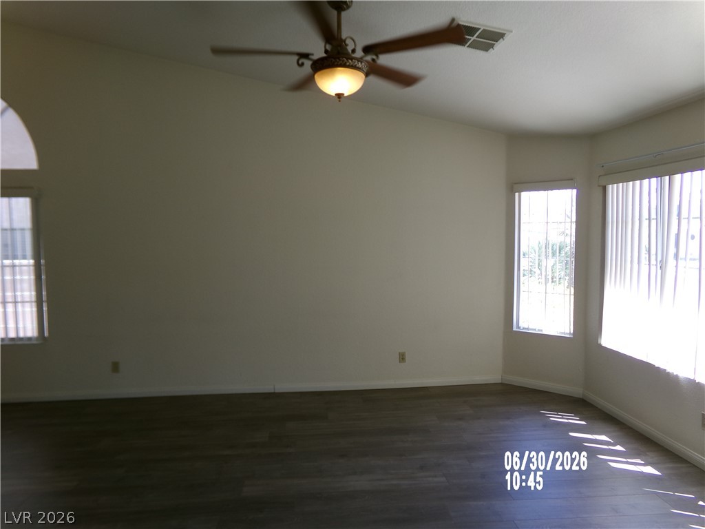 809 Long Branch Drive Henderson, NV 89014 - Photo 8 of 39