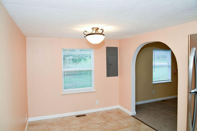 994 Ridgeland Road Rossville, GA 30741 - Photo 4 of 33 6