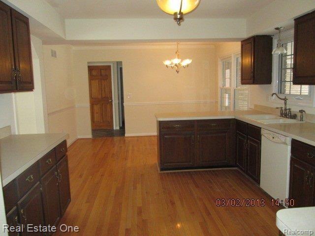 1575 Alter Road Milford, MI 48381 - Photo 9 of 19 Dining Room.JPG