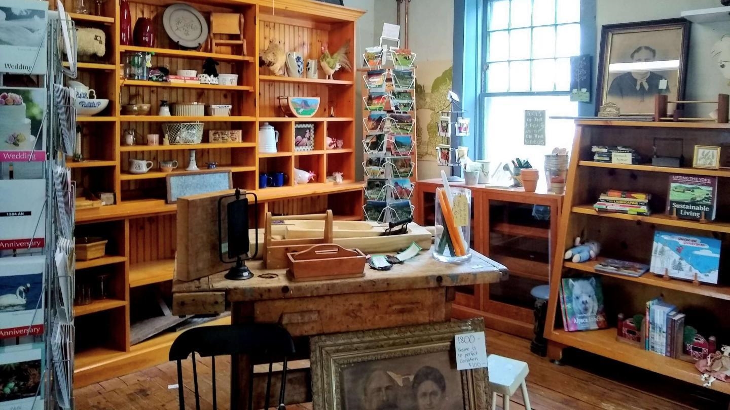 2706 East Woodstock Road Woodstock, VT 05073 - Photo 15 of 60