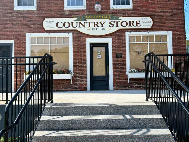 $1,750,000 | 2706 East Woodstock Road, Woodstock, VT 05073