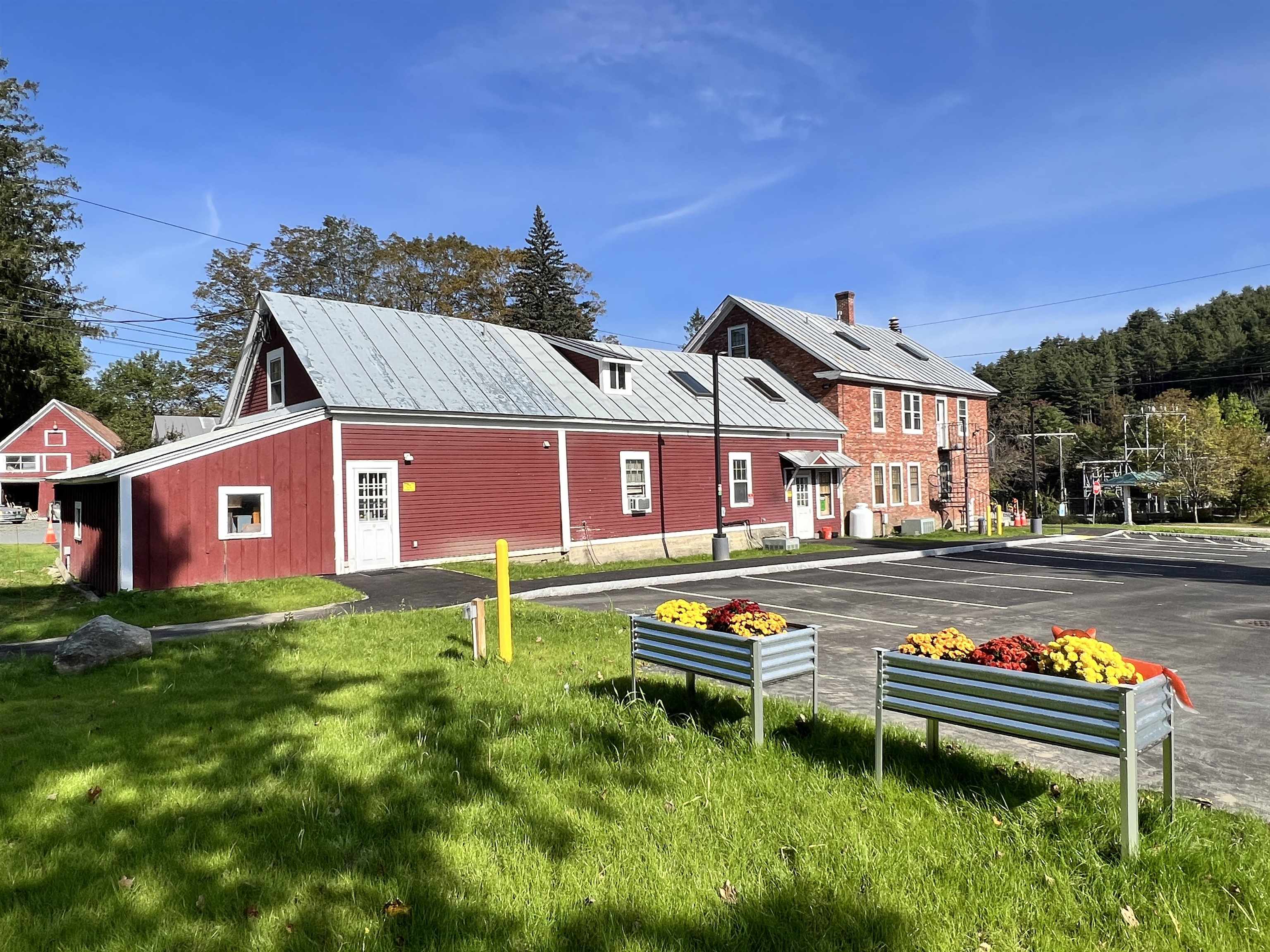 2706 East Woodstock Road Woodstock, VT 05073 - Photo 59 of 60