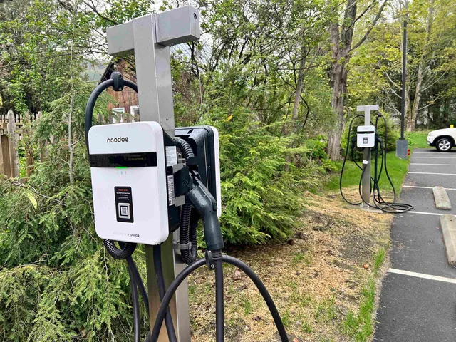 $1,750,000 | 2706 East Woodstock Road, Woodstock, VT 05073