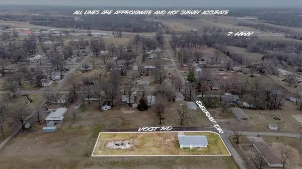 $264,900 | 604 Vogt Street, Urich, MO 64788