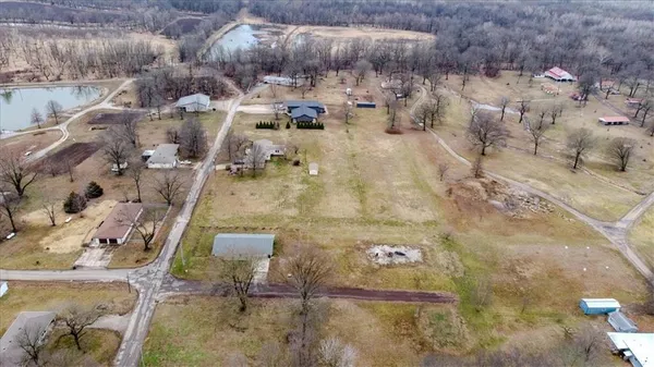 $264,900 | 604 Vogt Street, Urich, MO 64788
