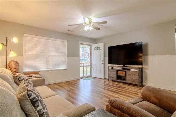 $264,900 | 604 Vogt Street, Urich, MO 64788