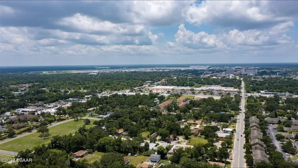 $325,000 | 233 Desoto Street, Daytona Beach, FL 32114