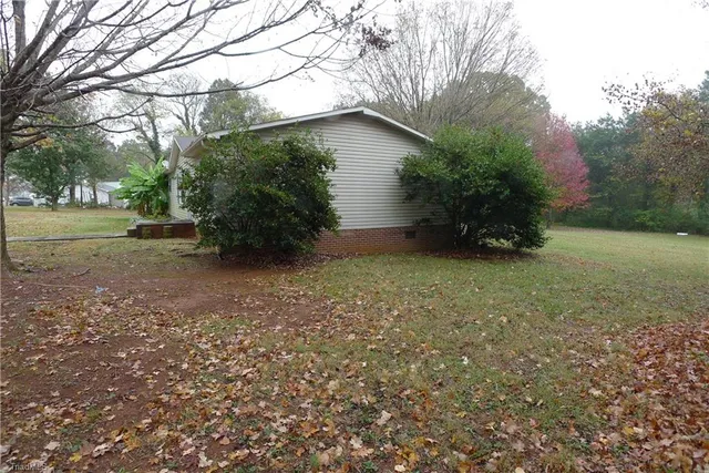 $250,000 | 4338 Us Highway, Advance, NC 27006