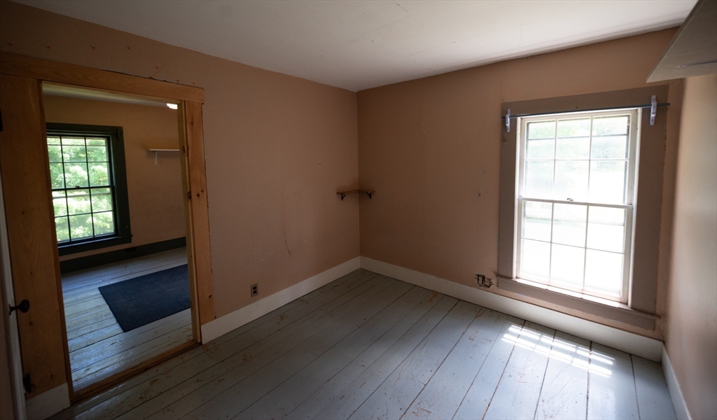 38 Blueberry Hill Road New Salem, MA 01355 - Photo 17 of 41