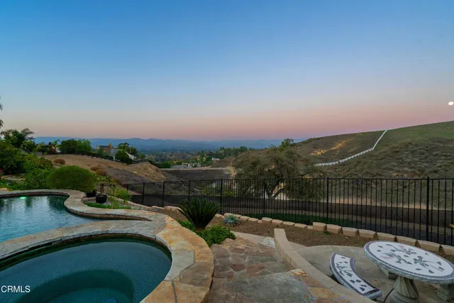 $1,799,000 | 490 Peter Place, Simi Valley, CA 93065