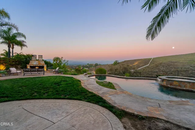 $1,799,000 | 490 Peter Place, Simi Valley, CA 93065