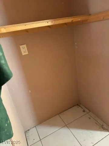 $175,888 | 416 Jefferson Drive, Round Mountain, NV 89045