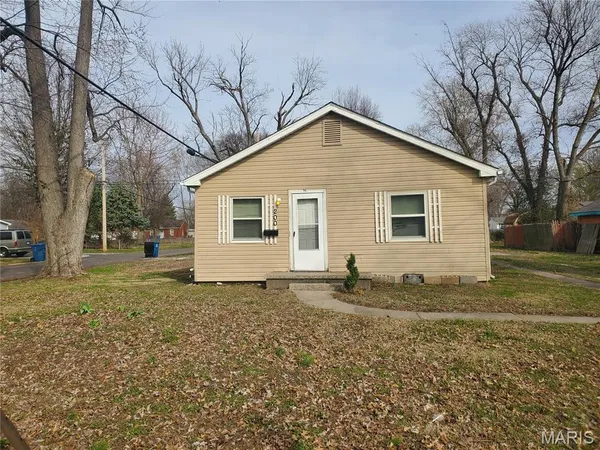 $57,500 | 200 Indiana Avenue, South Roxana, IL 62087