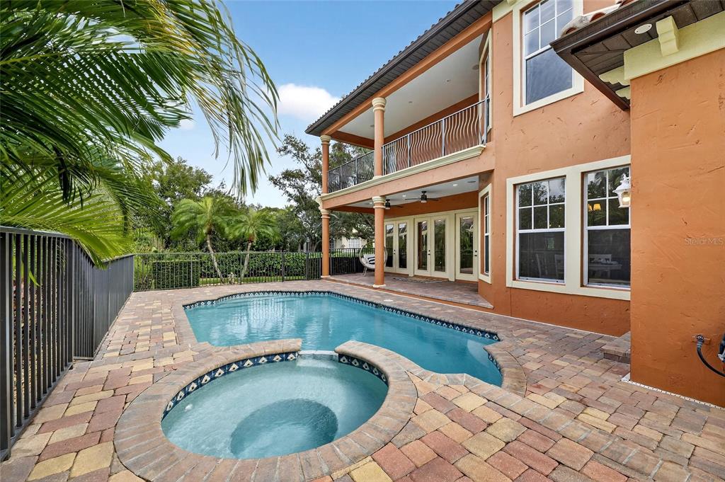 5910 La Rosa Lane Apollo Beach, FL 33572 - Photo 2 of 93