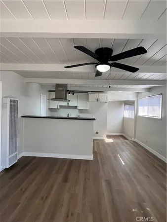 $2,495 | 3209 West 110th Street, Unit B, Inglewood, CA 90303