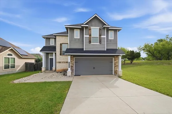 $305,000 | 10701 Kestrel Court, Waco, TX 76708