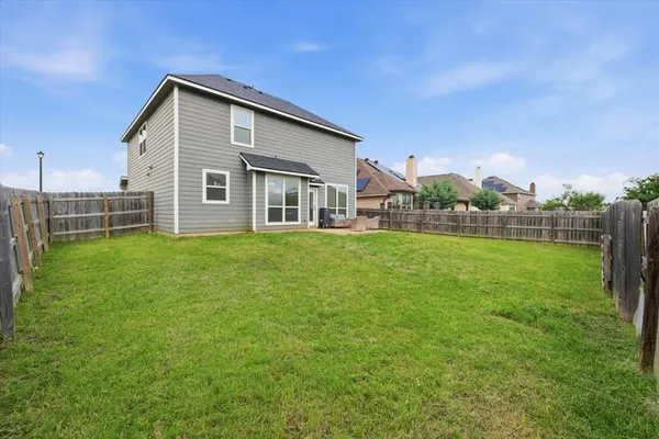 $305,000 | 10701 Kestrel Court, Waco, TX 76708