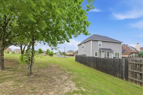 $305,000 | 10701 Kestrel Court, Waco, TX 76708